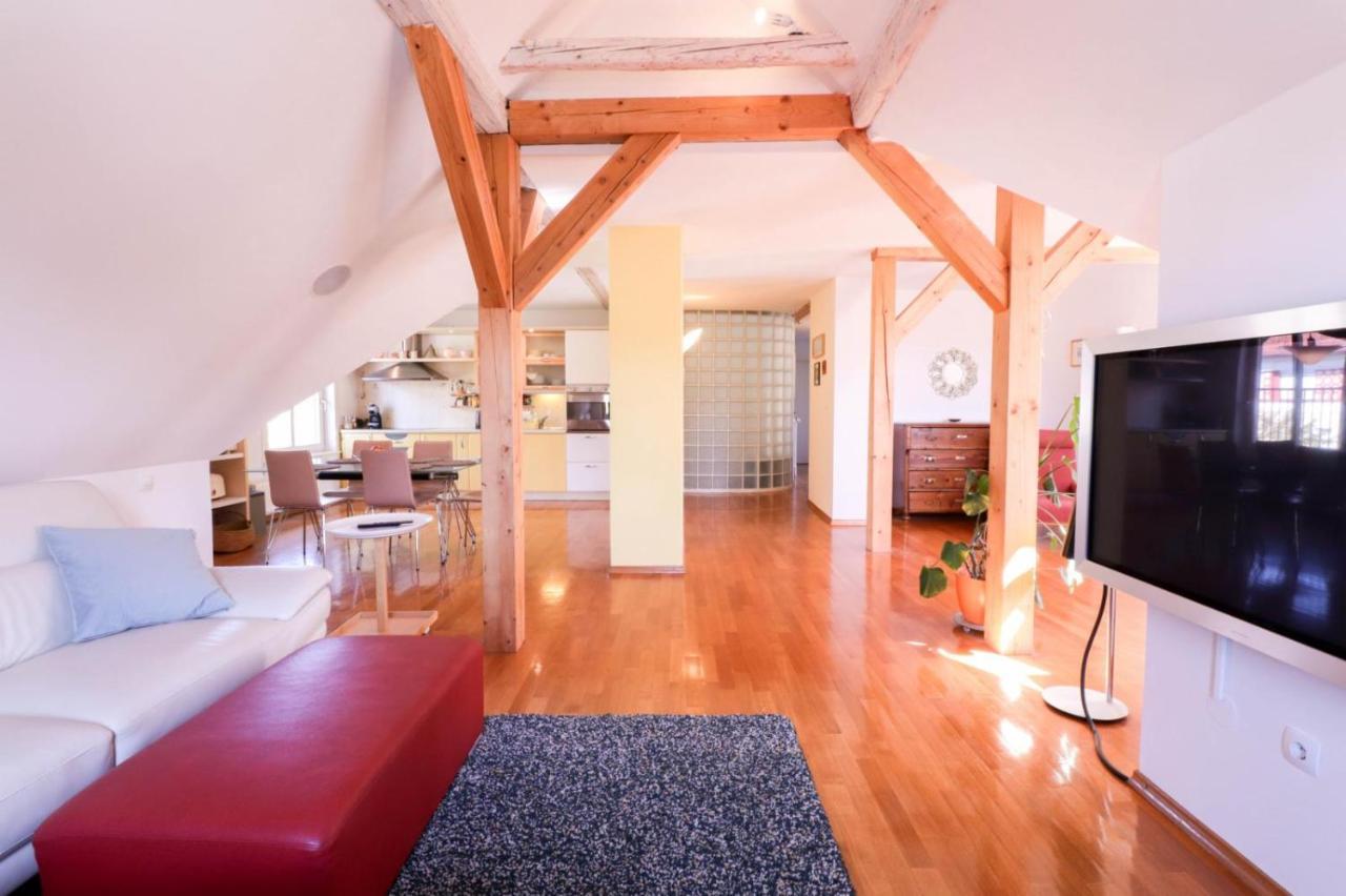 Apartment In The Heart Of Bled With Views Buitenkant foto