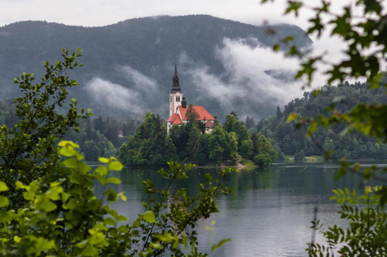 Apartment In The Heart Of Bled With Views Buitenkant foto